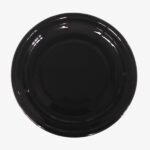 Assiette noire en plastique