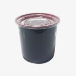 Pot rond en plastique noir fond rouge avec couvercle