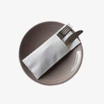 Serviette non tissee blanche Airlaid 1/8